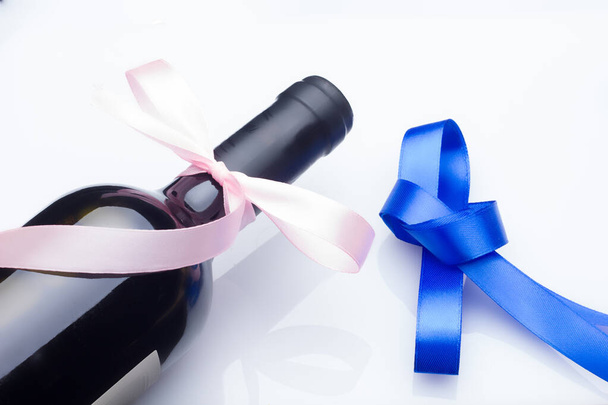 Wine bottle with gift bow - Photo, Image