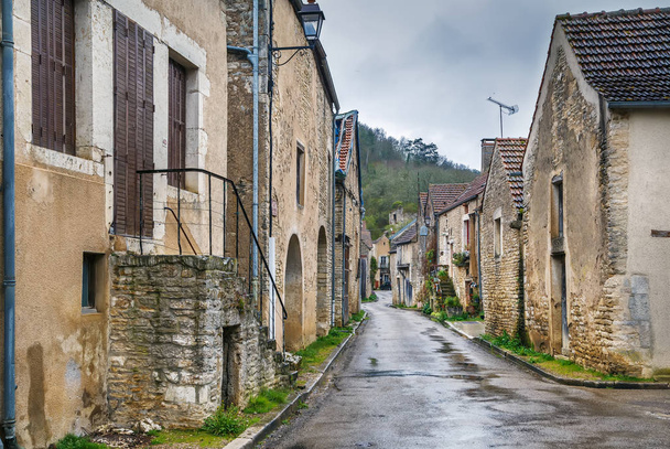 Straat in Noyers, Yonne, Frankrijk - Foto, afbeelding