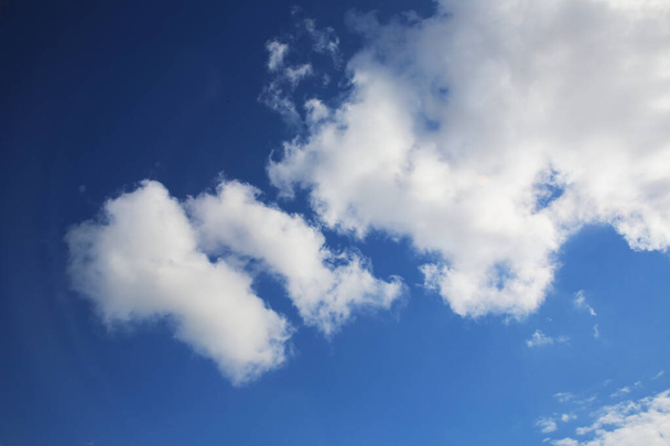 blue sky with cloud closeup . Blue sky and clouds background mat - Foto, Bild