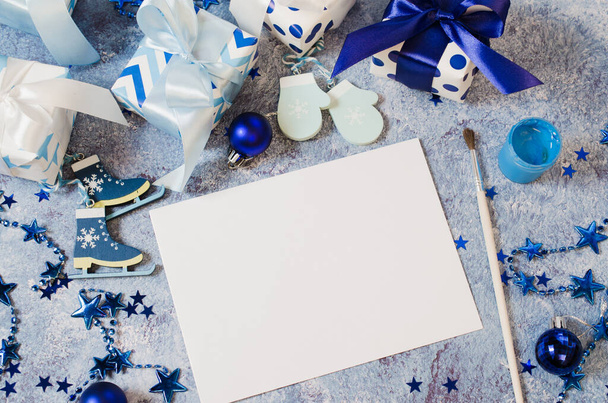 Christmas mock up para cartão de saudação ou carta para Papai Noel na cor azul
. - Foto, Imagem