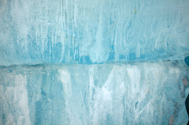 Cubos de gelo empilhados
 - Foto, Imagem