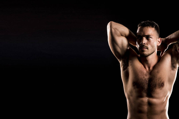 Bodybuilder Posing, Sporty Guy Male Power, Fitness Muscled Man,  - Fotoğraf, Görsel