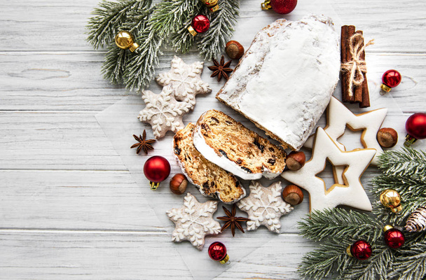 Christmas stollen on wooden background - Foto, immagini