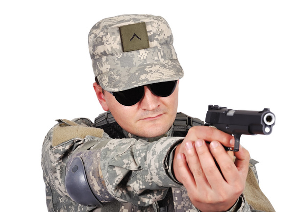 soldier with gun - Фото, изображение
