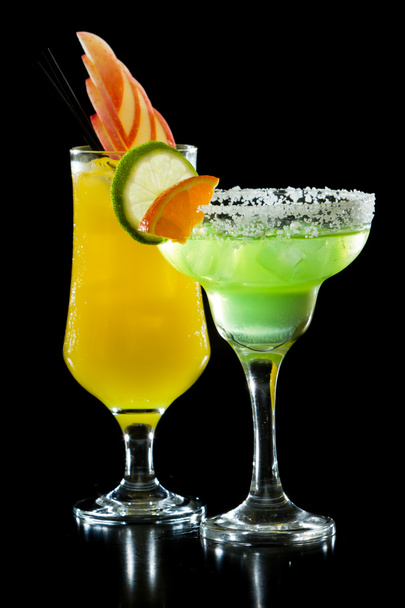 levendige partij cocktails - Foto, afbeelding