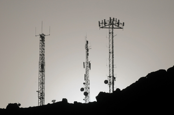 Sommige silhouet antennes - Foto, afbeelding