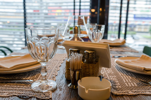 Lähikuva laukaus fancy lasit ravintolassa
 - Valokuva, kuva