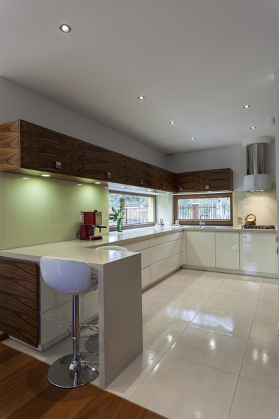 Contemporary kitchen - Foto, Bild