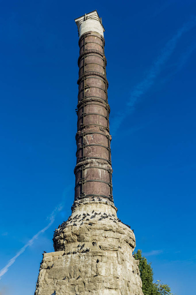 Column of Constantine, which commemorates the declaration of Byzantium as the new capital city of the Roman Empire, in Istanbul, Turkey - Photo, Image