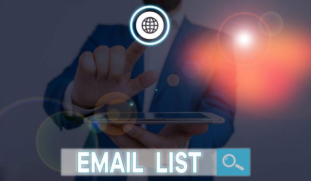 Word writing text Email List. Business concept for widespread distribution of information to analysisy Internet users. - Photo, Image