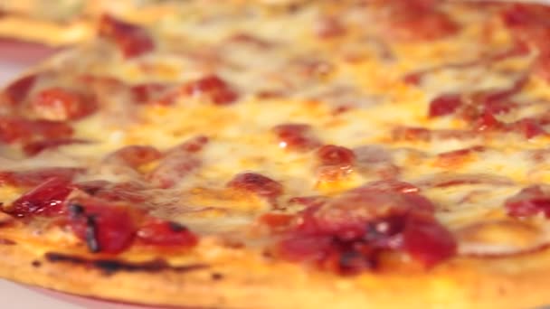 Italian Pizza Margherita Margarita with tomato and Mozzarella cheese. close up. - Metraje, vídeo