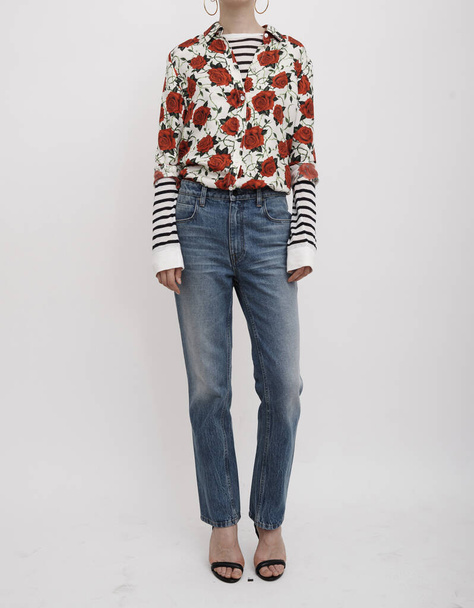 Floral-print μεταξωτή μπλούζα, γυναικεία πουκάμισα Φθινοπωρινή μόδα, Print Sleeve Dip Hem Blouse - Φωτογραφία, εικόνα
