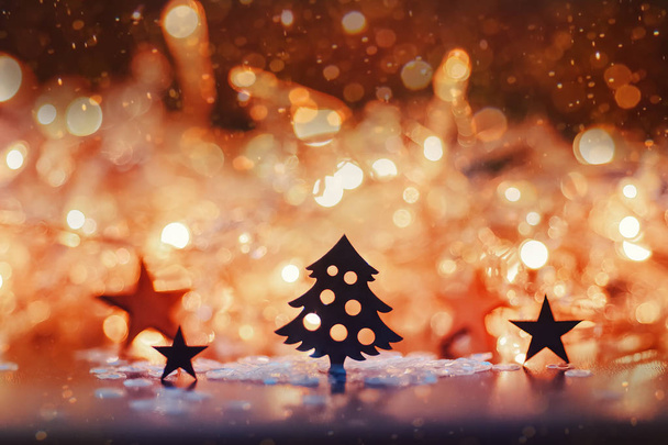 Natal três silhueta no fundo luzes bokeh com lanterna e estrelas
. - Foto, Imagem