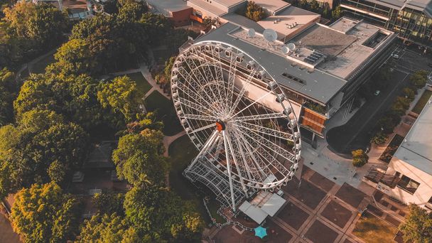 Ferris wheel in Brisbane City, Australia - 写真・画像
