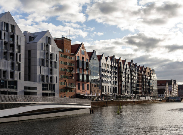 Arquitectura moderna de estilo escandinavo
   - Foto, imagen
