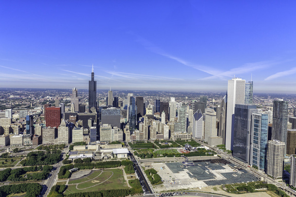 シカゴのスカイラインのパノラマ航空写真ビュー - 写真・画像