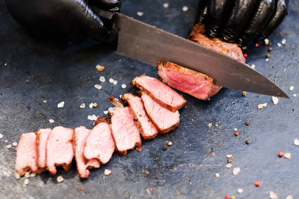steakhouse menu striploin steak chef beef meat - Foto, immagini