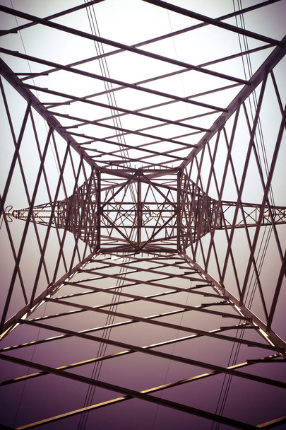 Wnętrze obrazu koncepcyjnego pylon - Zdjęcie, obraz