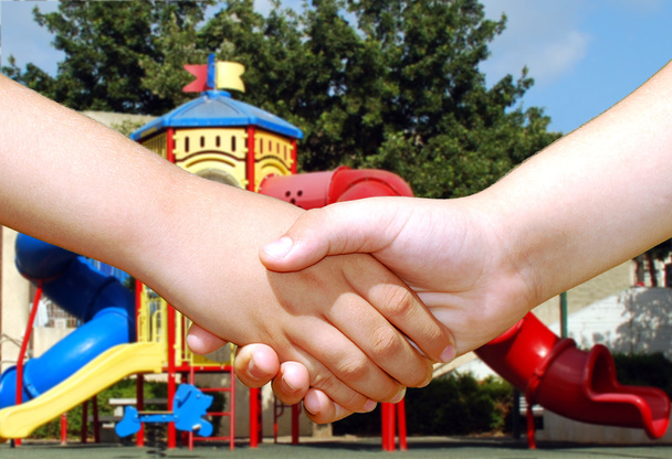 dzieci drżenie rąk - Zdjęcie, obraz