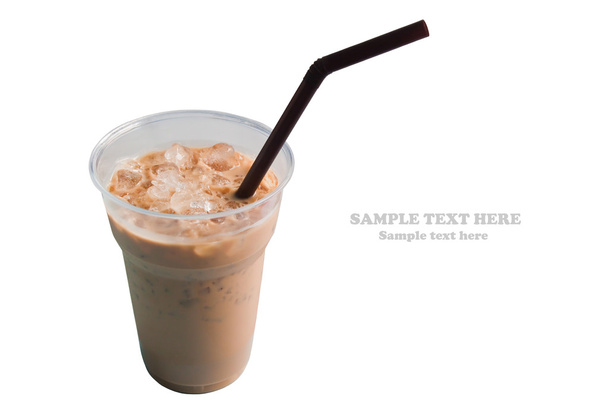 Холодный кофе на белом фоне
 - Фото, изображение
