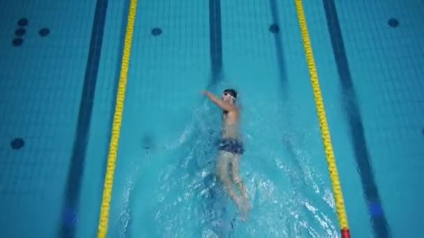 Professional swimmer - Video, Çekim