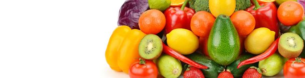 Frutas y verduras aisladas sobre un fondo blanco. Espacio libre
 - Foto, imagen