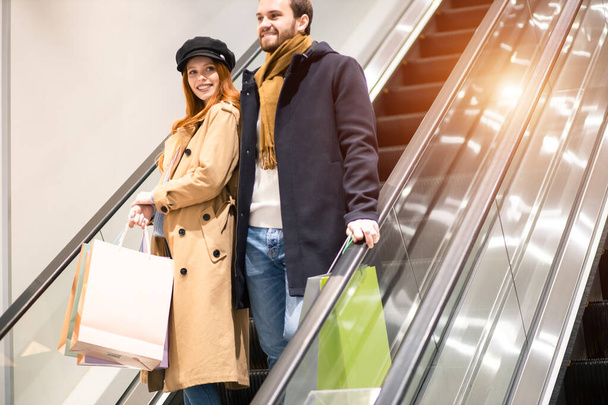 two caucasian people, wife and husband happy after shopping - Foto, Bild