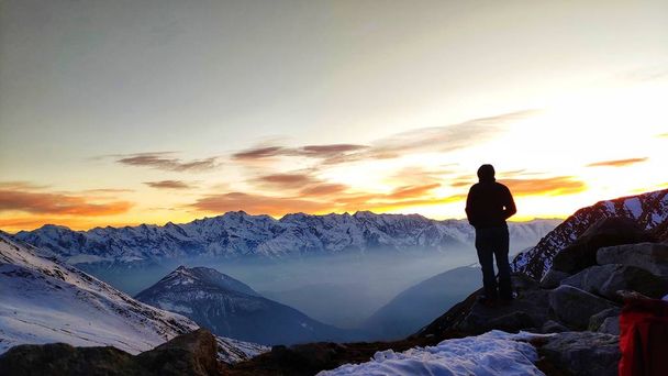 Vuorikiipeilijä Kaukasuksella
 - Valokuva, kuva