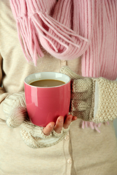 Female hands with hot drink, close-up - Foto, Imagem