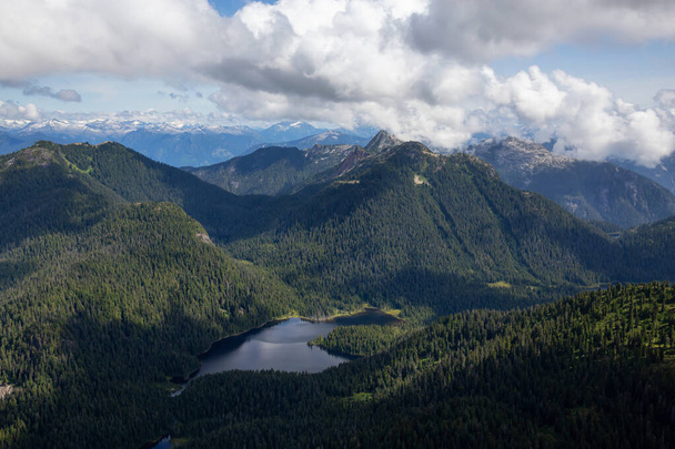 Tetrahedron Provincial Park near Sechelt, Sunshine Coast, BC, Canada. Beautiful Aerial view of Canadian Mountain Landscape during a sunny summer morning. - Zdjęcie, obraz