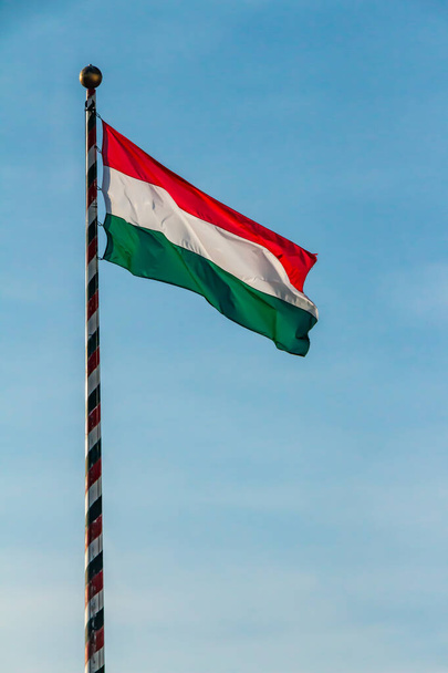 Hongaarse nationale vlag. Hu - Foto, afbeelding