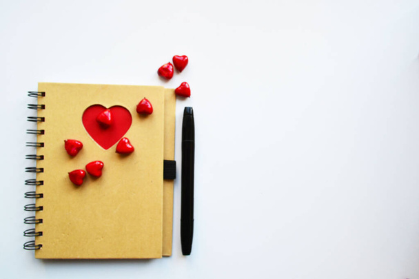 little red hearts with a notebook - Fotoğraf, Görsel