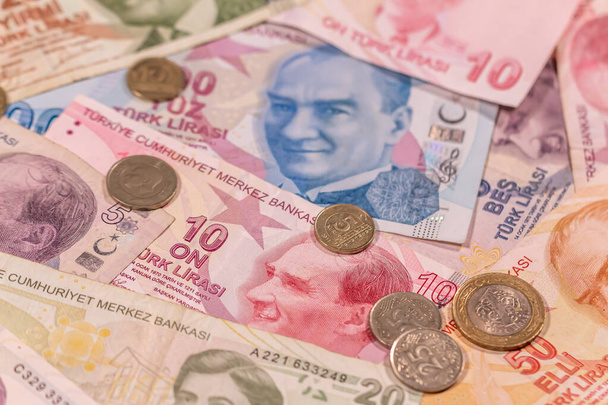Turkse lire Tl. Probeer bankbiljetten en munten - Foto, afbeelding