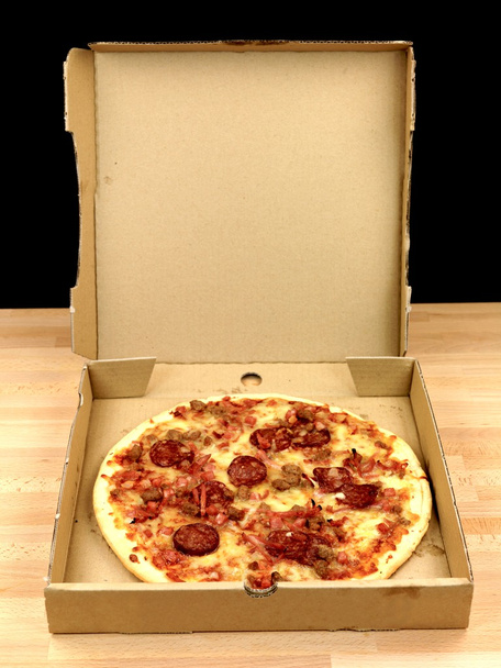 Свежая пицца
 - Фото, изображение