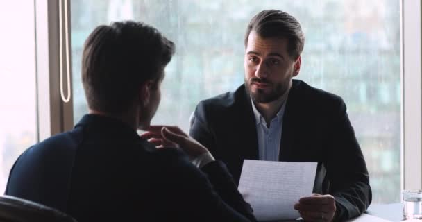 Businessman make agreement handshake business partner at meeting - Metraje, vídeo