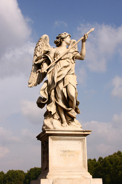 Angel with the lance on Ponte Sant Angelo - Valokuva, kuva