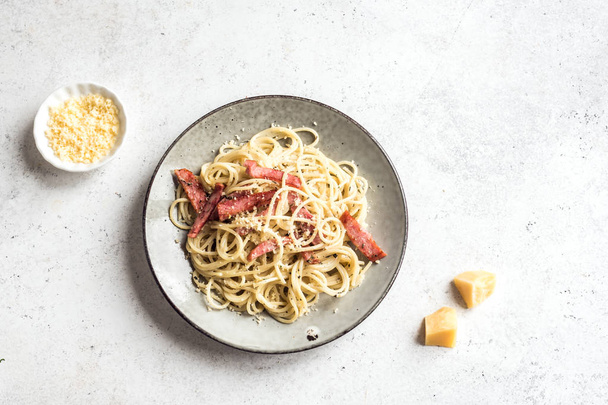 Spaghetti carbonara - Foto, afbeelding