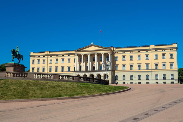 View on the Royal Palace in Oslo, Norway - Photo, Image