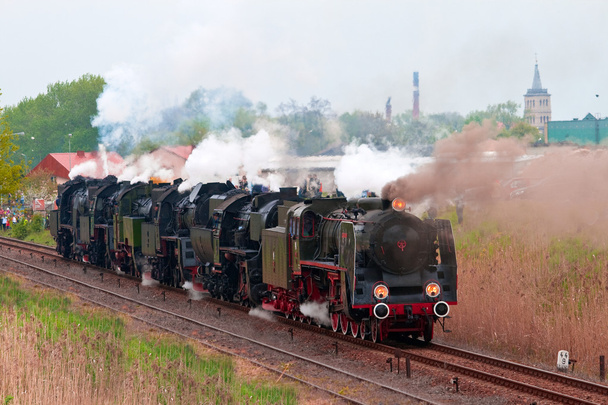 Vecchie locomotive a vapore
 - Foto, immagini