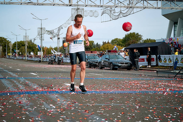 September 15, 2018 Minsk Belarus Half Marathon Minsk 2019 Running in the city - Фото, зображення