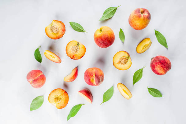 Fresh organic peaches, simple pattern - Photo, Image