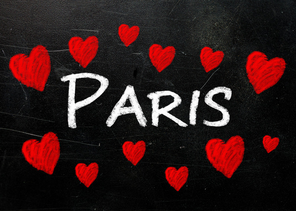 Paris écrit sur un tableau noir d'occasion
 - Photo, image