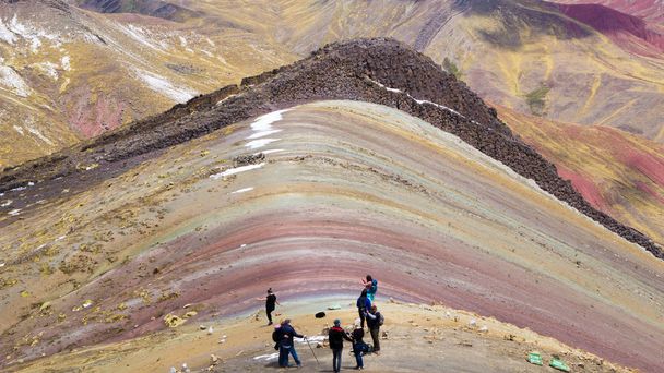Montagna dei Colori in Vinicunca, Perù a Cusco
 - Foto, immagini