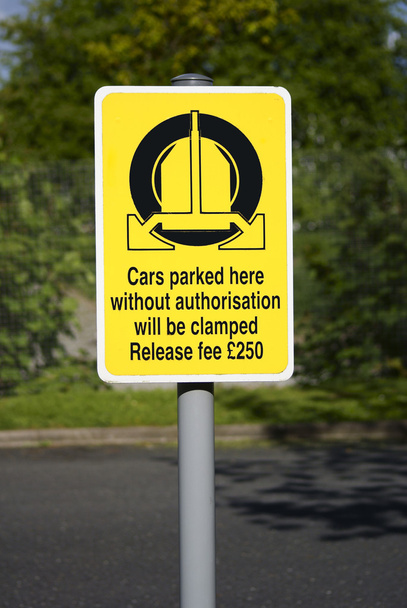 Wheel clamping sign - Photo, Image