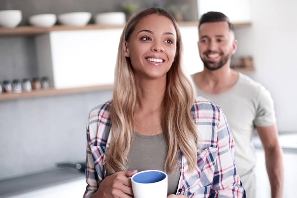 happy young woman with Cup of coffee - Zdjęcie, obraz