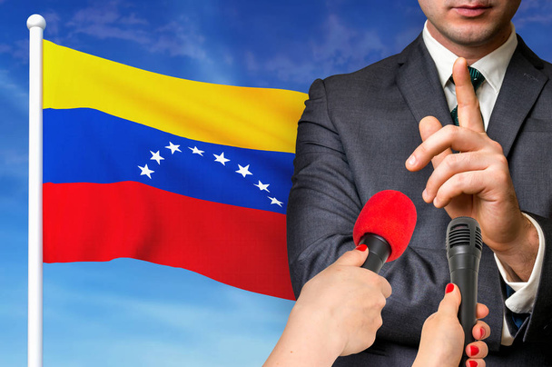 Sajtótájékoztató Venezuelában - Fotó, kép