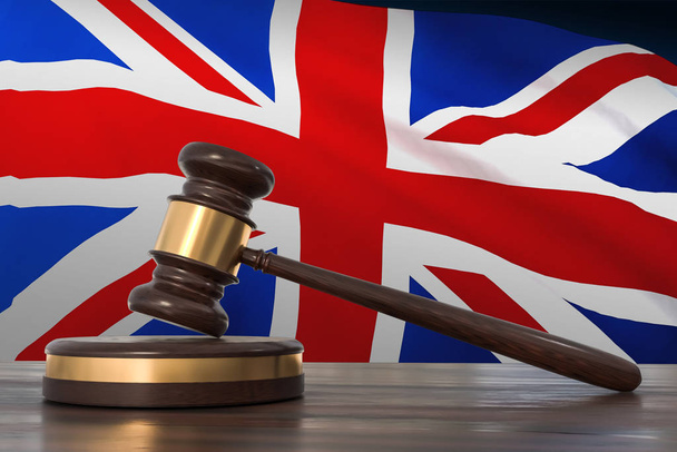 Justice in United Kingdom. Martillo de madera en la oficina de abogados
. - Foto, Imagen