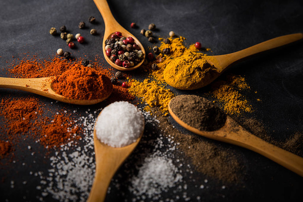 Variety of spices  - Foto, Imagen