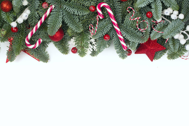 Árvore de Natal e decoração
 - Foto, Imagem
