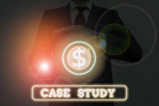 Konceptualne ręczne pismo pokazujące Case Study. Zdjęcia biznesowe prezentujące metodologię badań, która jest powszechnie stosowana w naukach społecznych. - Zdjęcie, obraz